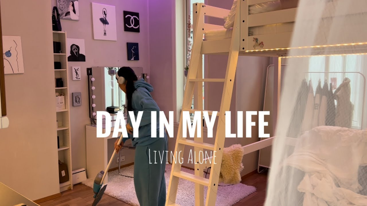 Daily Vlog Cover